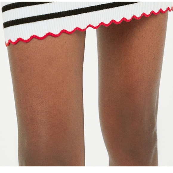 Zara Knit Black Striped Red Scalloped Hem Mini Skirt Large Comfy Workwear - Picture 7 of 15